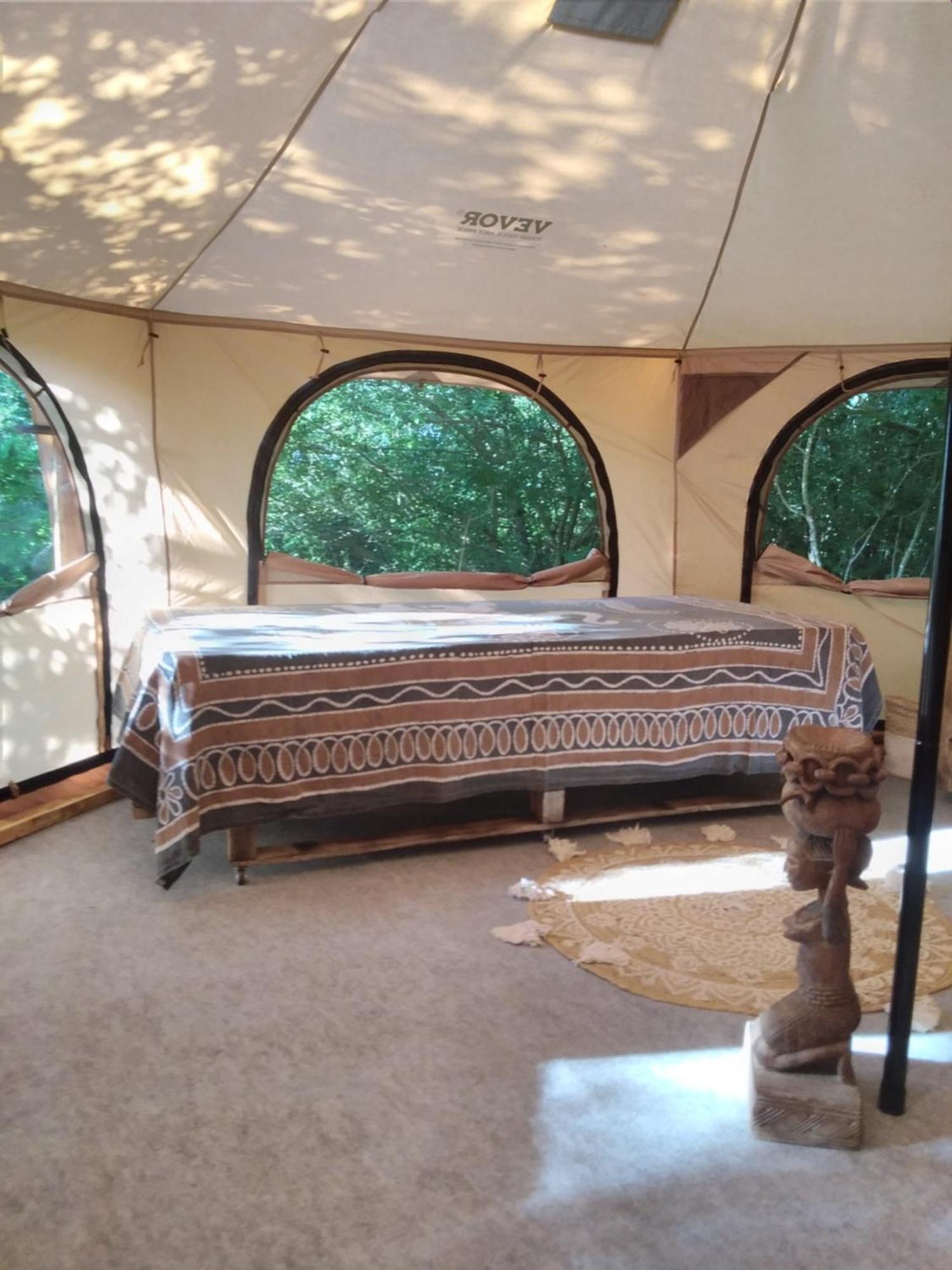 Tente Safari Lodge Dans Foret Luxuriante Vielle-Tursan Kültér fotó