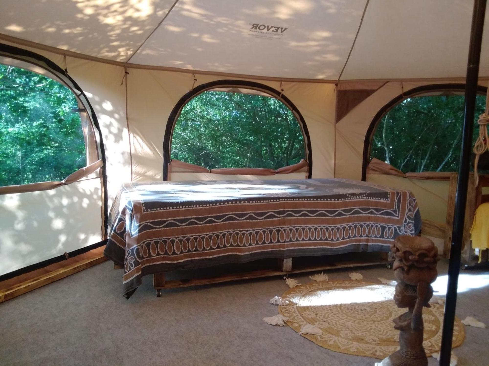 Tente Safari Lodge Dans Foret Luxuriante Vielle-Tursan Kültér fotó