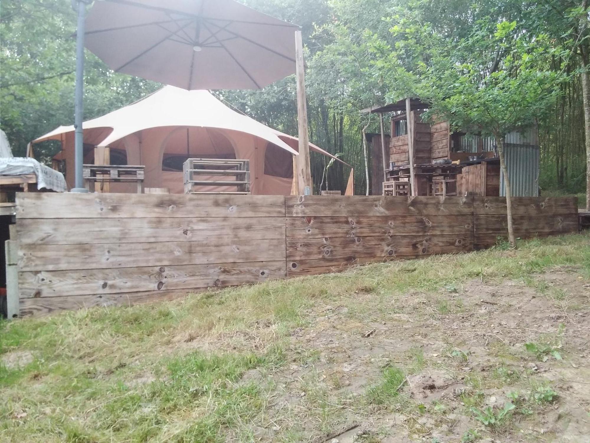 Tente Safari Lodge Dans Foret Luxuriante Vielle-Tursan Kültér fotó